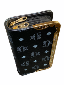 Women’s large double zip purse